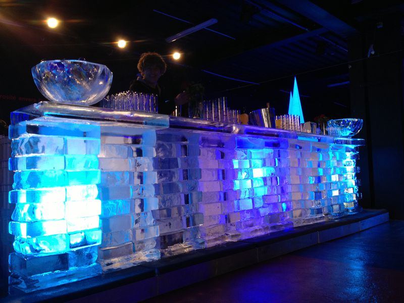  realiser un Bar en glace avec LED