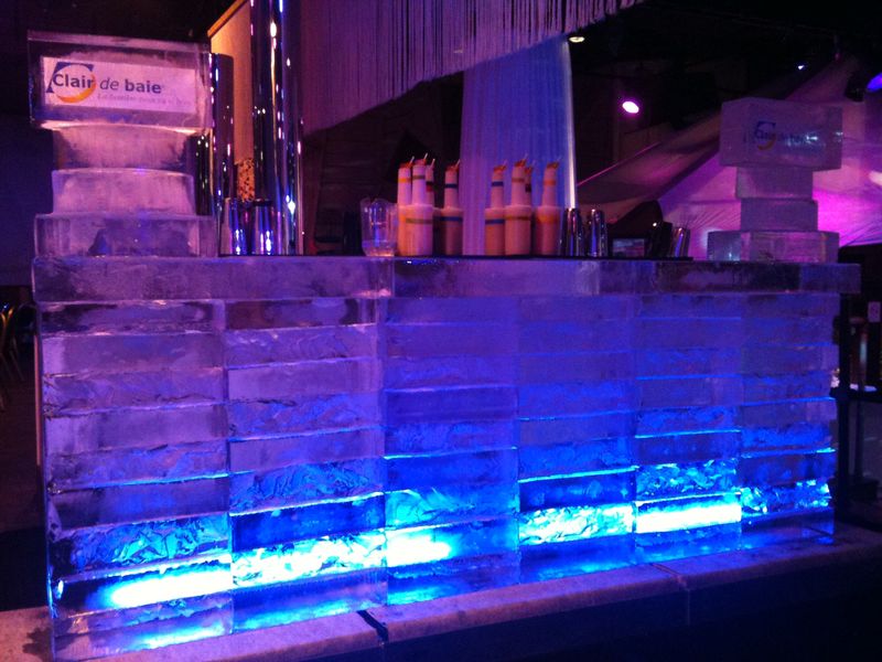 combien coûte un Bar en glace avec LED