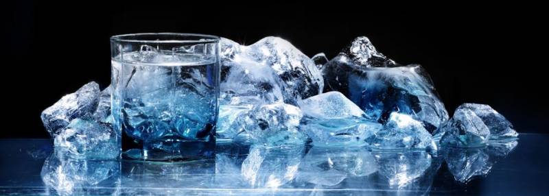 La glace transparente pour vos verres: CLEAR ICE !